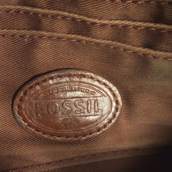 Fossil Leather Purse Crossbody Adjustable Strap - Picture 13 of 16